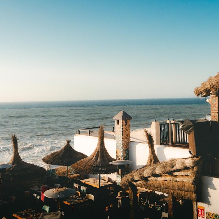 Family terraces and cafés for calm evenings in Seattle